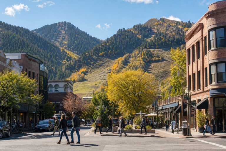 How To Choose an Aspen, Colorado Neighborhood for Year-Round Living